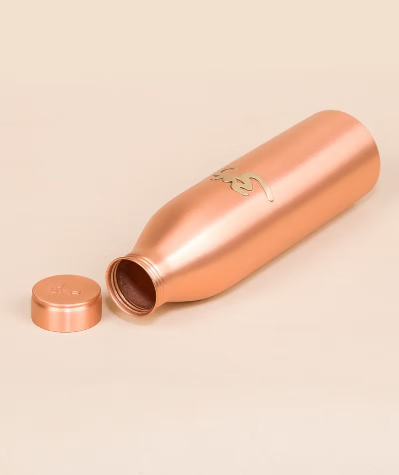Matte Finish Copper Water Bottle with Brass Aum, 950 ml - Image 3