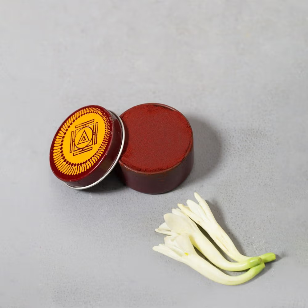 Devi Kumkum (Big). Consecrated. Made from natural ingredients - Image 2