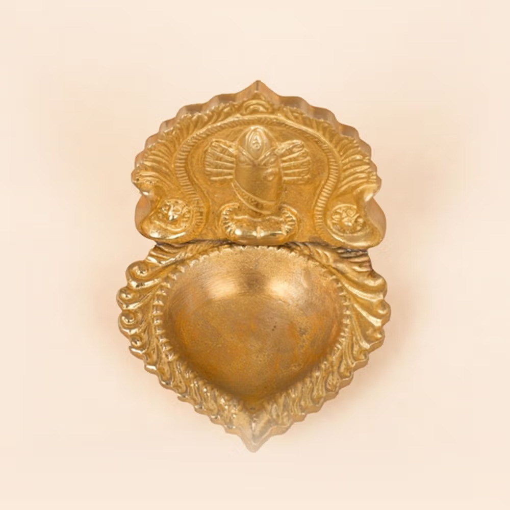 Linga Bhairavi Lamp. Brass lamp. Strong and sturdy oil lamp - Image 4